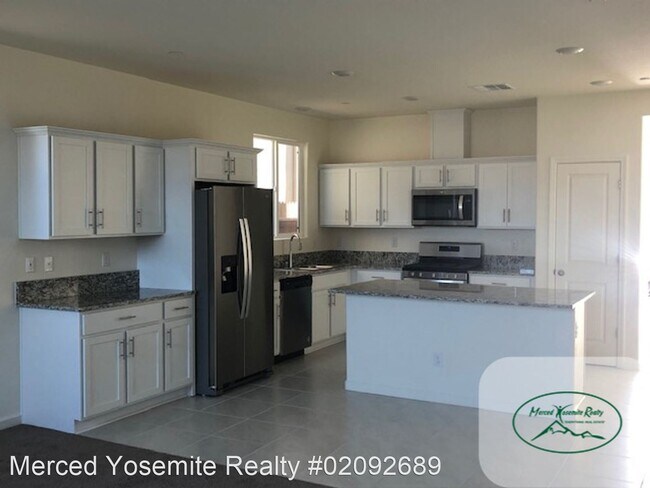 Building Photo - 3 br, 2.5 bath House - 251 Shafer Ave