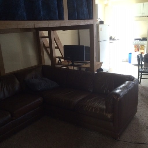 Interior Photo - 124 Stenner St