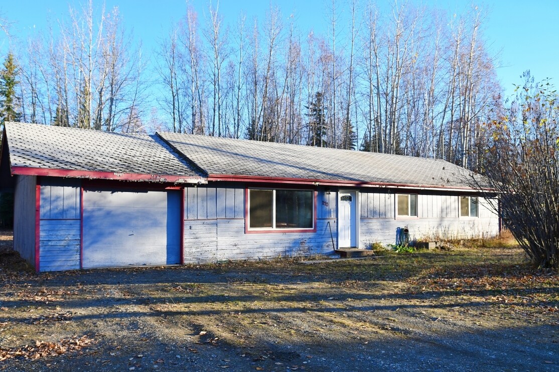 1170 Vicki Ln, North Pole, AK 99705 House for Rent in North Pole, AK