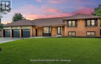 Building Photo - 4 Blue Horizon Ct