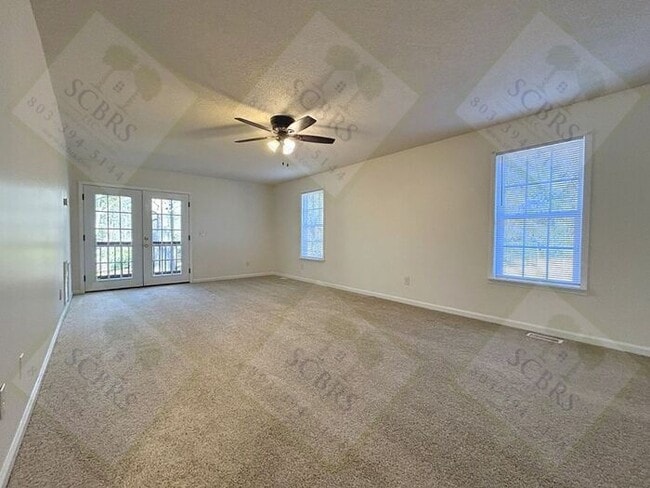 Building Photo - St. Andrews 4 Bedroom, 2 Bath Home