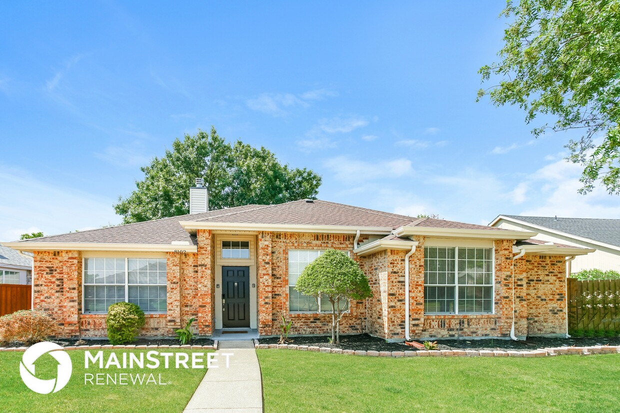 Foto principal - 8102 Lake Bend Dr