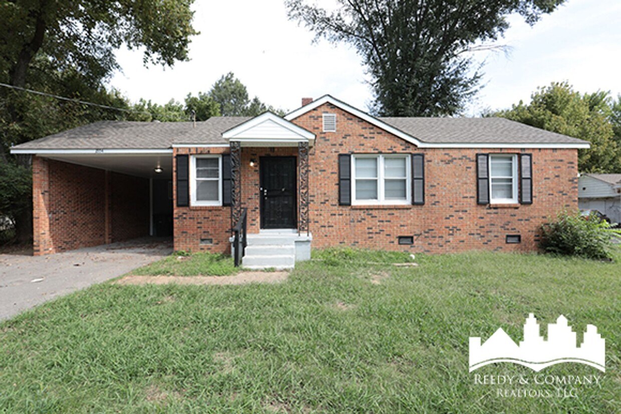 Foto principal - 2554 Henderson St