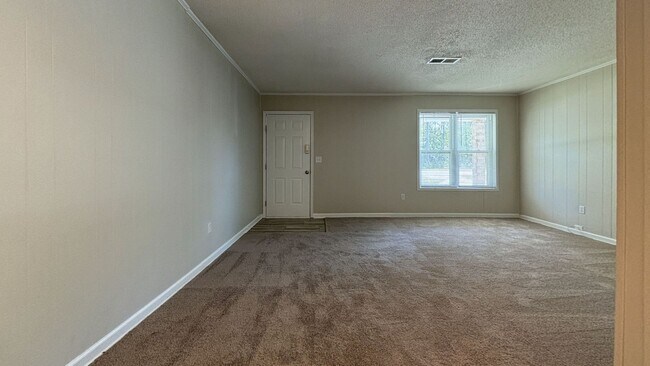 Foto del edificio - 2 bed / 1 bath ~ Just off of HWY 61