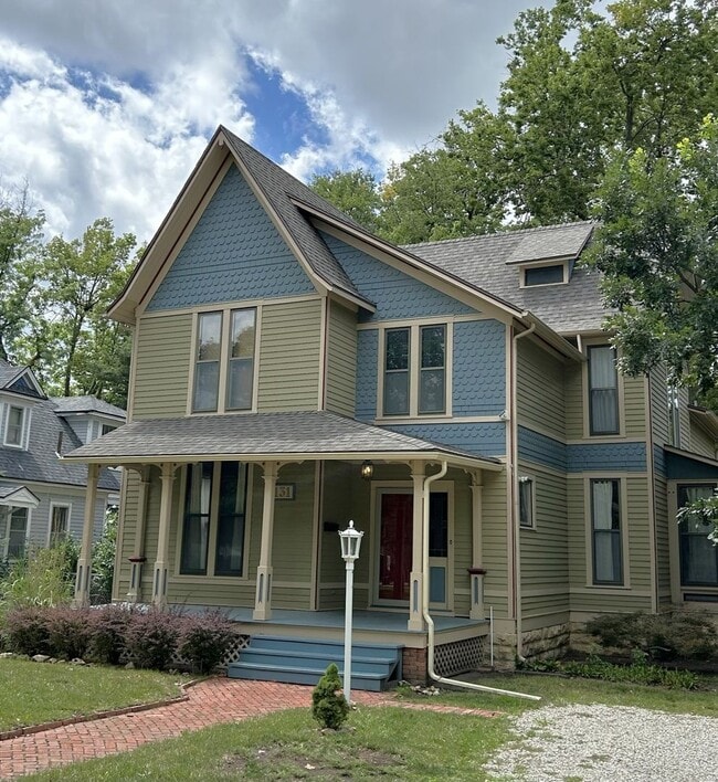 Building Photo - Gorgeous 19th Century Victorian showpiece