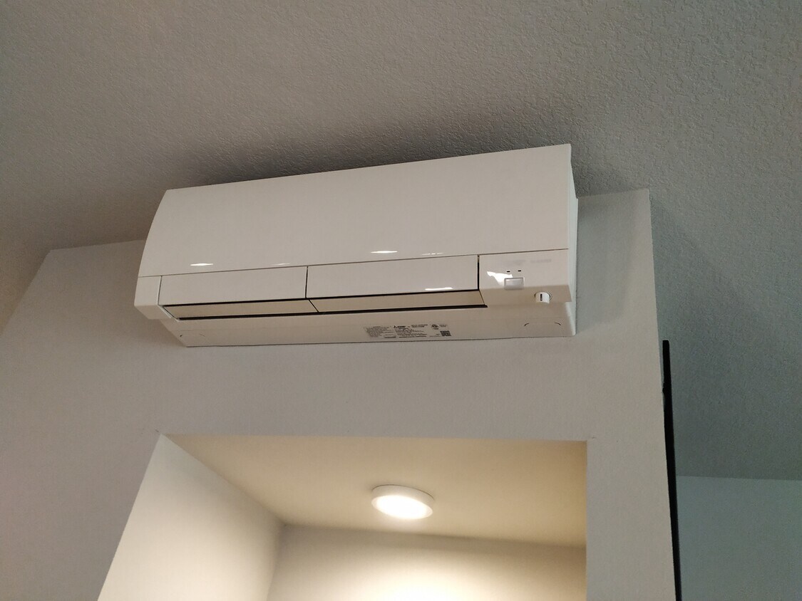 Ductless split system - 746 NW Pebblestone ln