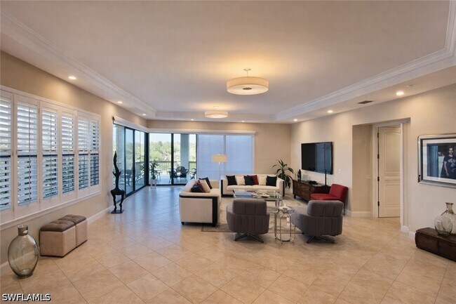Building Photo - 2547 Marquesa Royale Ln