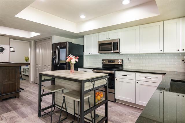 Foto del edificio - 1000 Middle Cove Dr