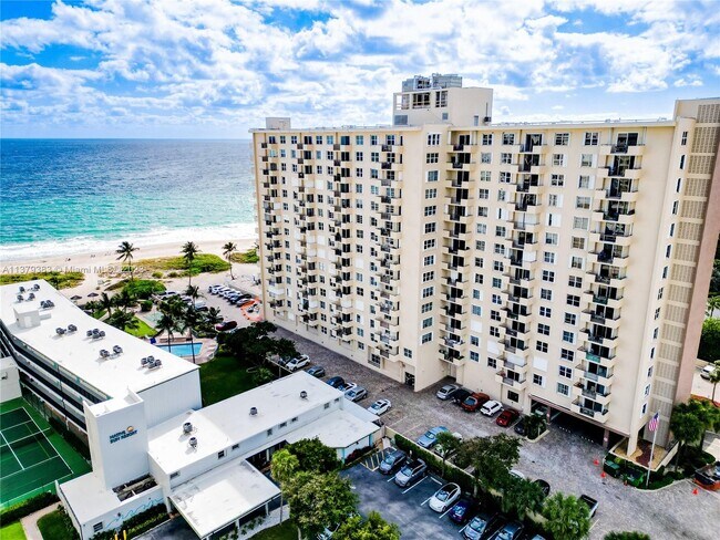 Building Photo - 2000 S Ocean Blvd