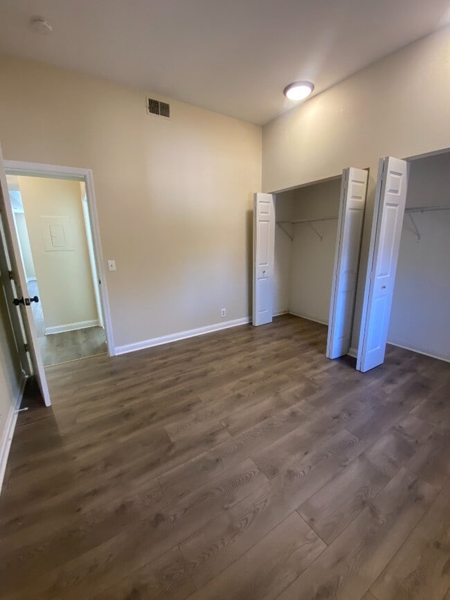 Building Photo - 911-A Geyer