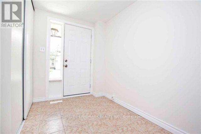 Building Photo - 16 New Port Way