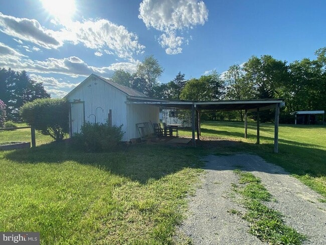 Building Photo - 22333 Zachary Taylor Hwy