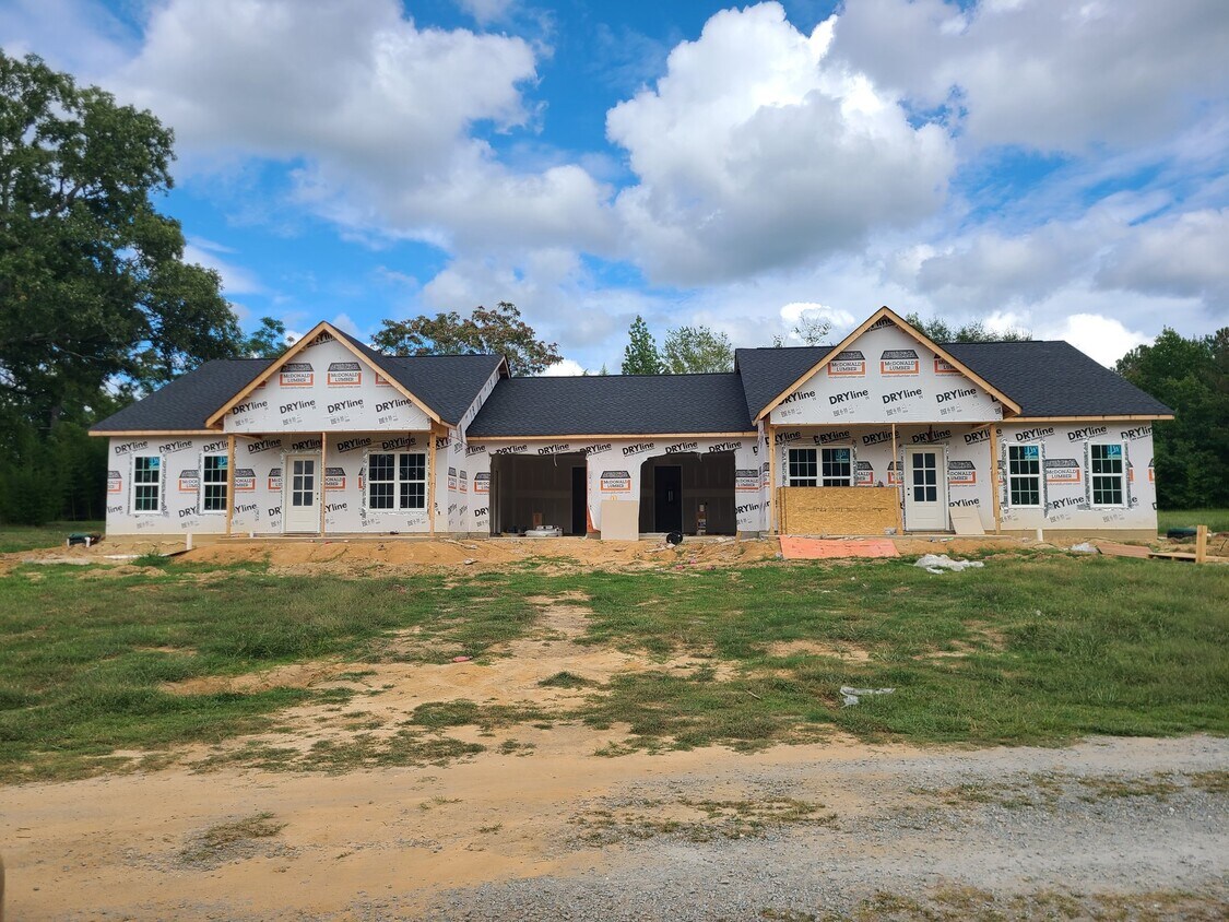 Foto del edificio - 208 Union Church Rd
