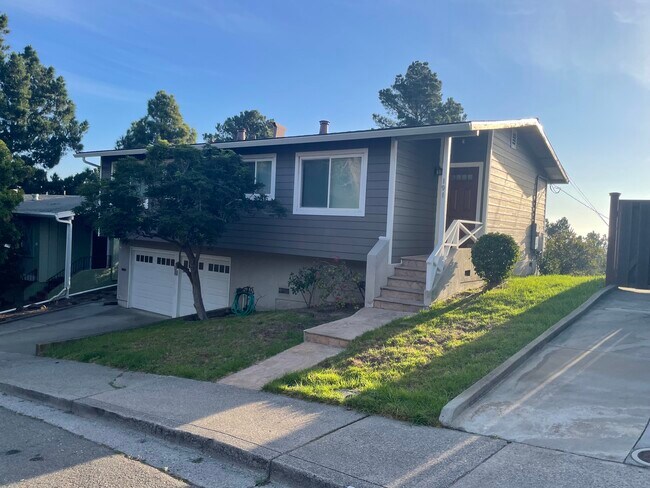 Foto del edificio - 191 Fernwood Dr