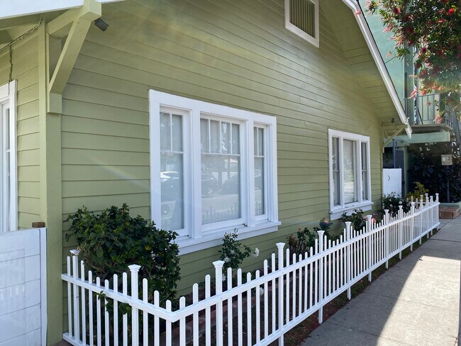 Foto del edificio - 2229 4th St