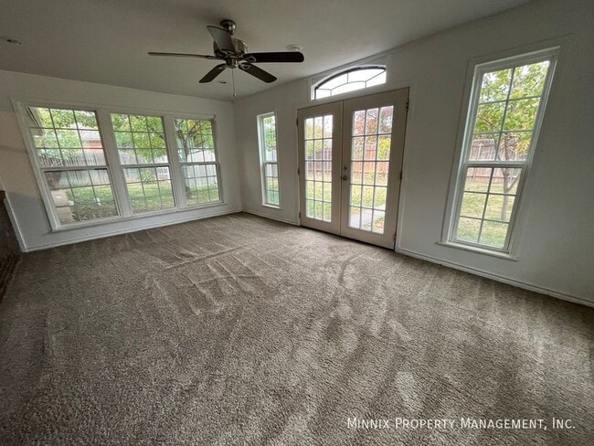 Foto del edificio - 6712 Gainsborough Rd