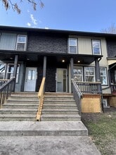 Building Photo - 6406-6119 119 Ave