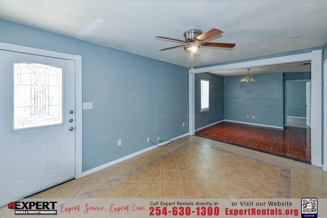Building Photo - Gorgeous Home in Prime Location Close to F...