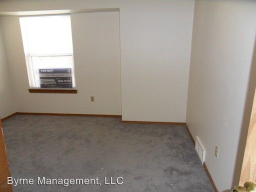 Building Photo - 1348 Firefly Cir