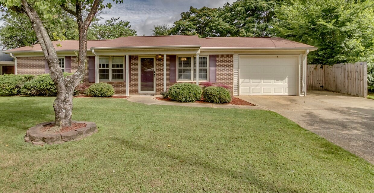 Foto principal - 2008 3rd Ct E