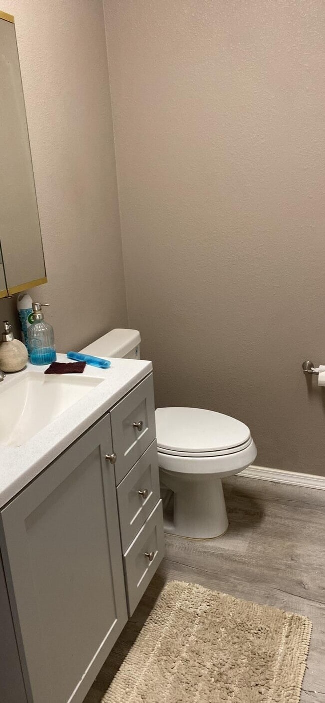 Foto del edificio - 719 N 11th St