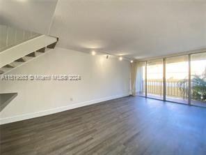 Foto del edificio - 9210 Fontainebleau Blvd