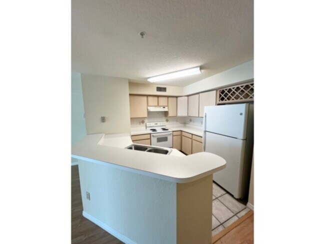 Foto del edificio - 1 bedroom 1 bath condo with bonus room in ...