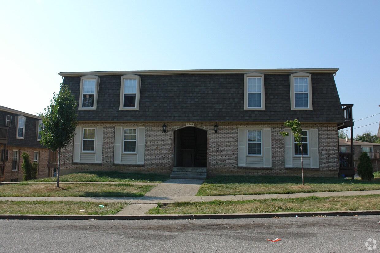 Building Photo - 2404 Mirahill Dr