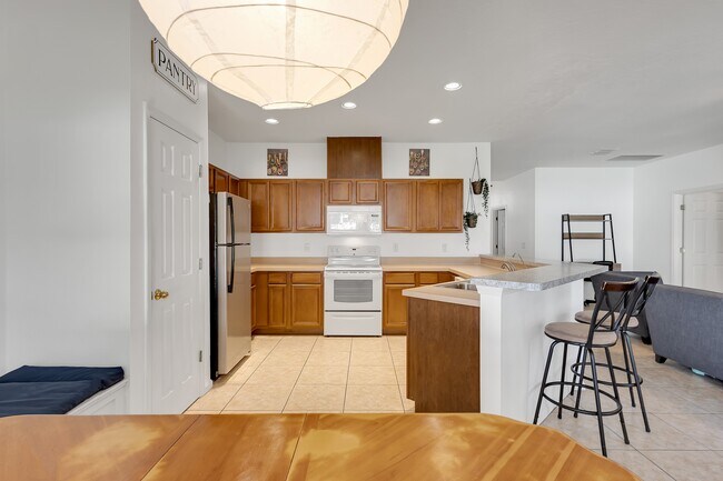 Foto del edificio - 10360 Cypress Trail Dr