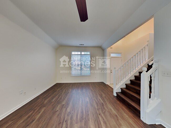 Building Photo - 6778 Whitten View Lane