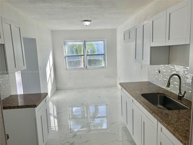 Building Photo - 2625 NW 55th St