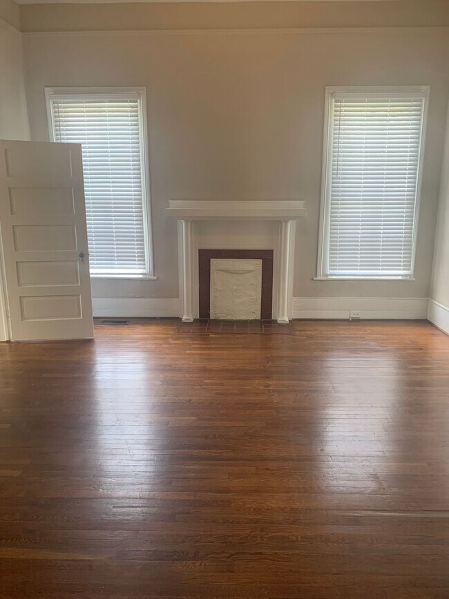 Foto del edificio - Spacious 3 Bedroom 2 Bath Home in Pittsview!