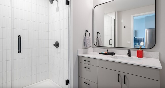 Foto del edificio - 1104 W Carroll Ave