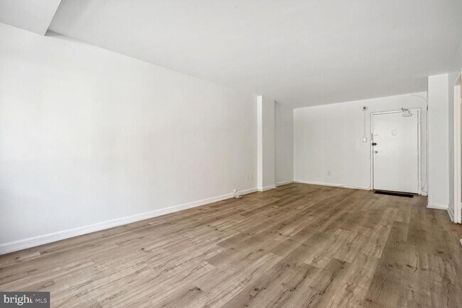 Foto del edificio - 940 25th St NW
