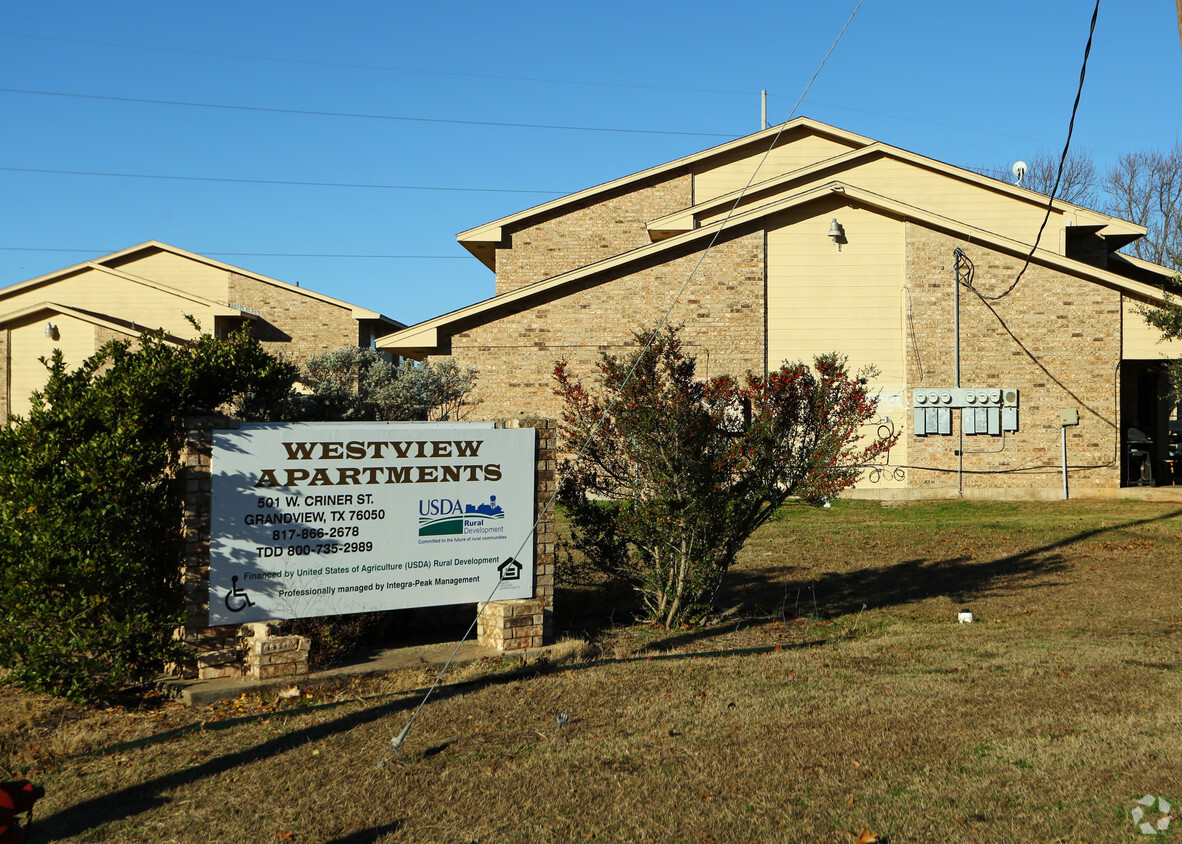 Building Photo - Westview Apartments