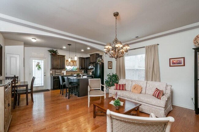 Foto del edificio - 1645 Townview Ln