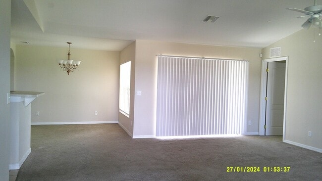 Building Photo - Available Now With 1/2 Off First Month's Rentl! Nice 3/2/2 Across From Oasis North School & Park