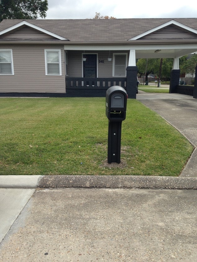 545 Maple Ave, Houma, LA 70364 House for Rent in Houma, LA