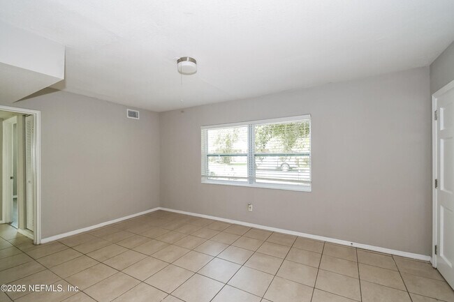 Foto del edificio - 3112 Hartridge St