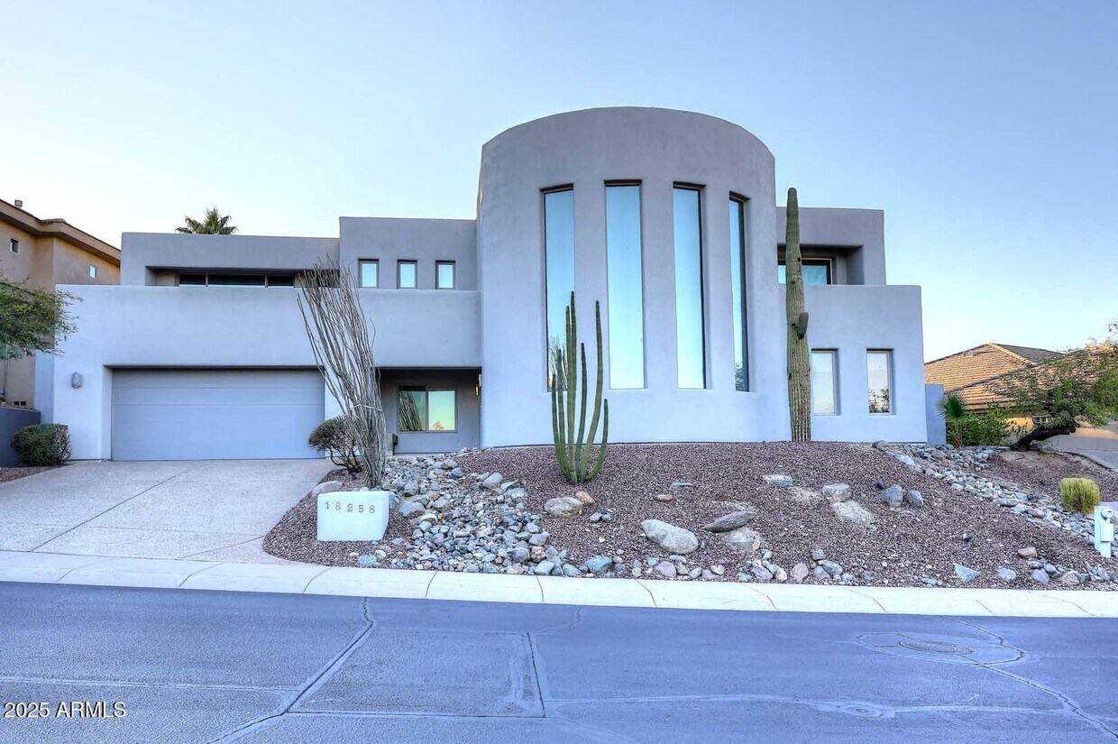 Foto principal - 18258 N 15th Pl