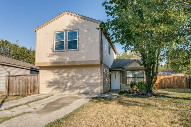 4-BEDROOM ON CUL DE SAC IN SUNRISE - 4-BEDROOM ON CUL DE SAC IN SUNRISE House
