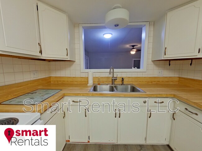Foto del edificio - 6513 Laconia Dr