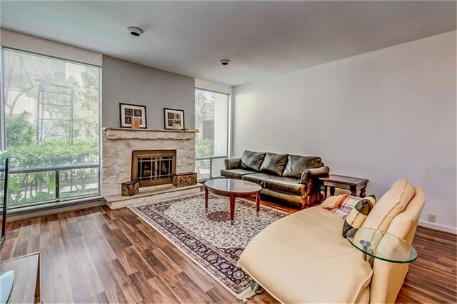 Building Photo - 2409 Bering Dr
