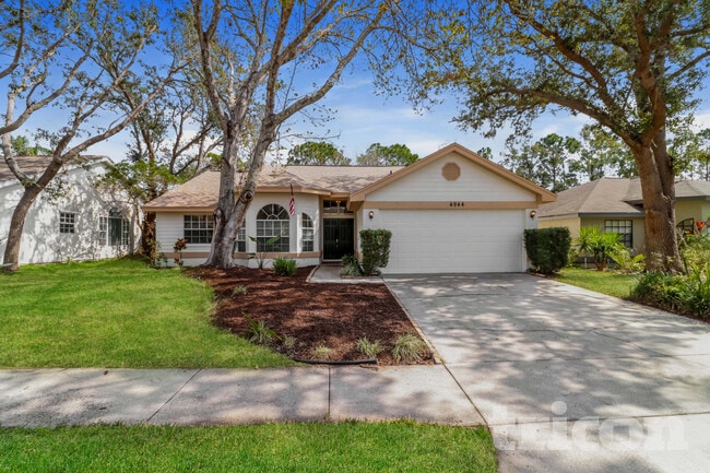 Building Photo - 4944 Harbor Woods Dr