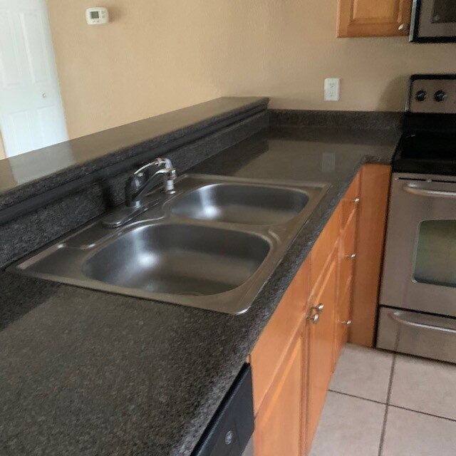 Foto del edificio - Two BD/1 Bath  Gated Pool Cmmunity Largo FL