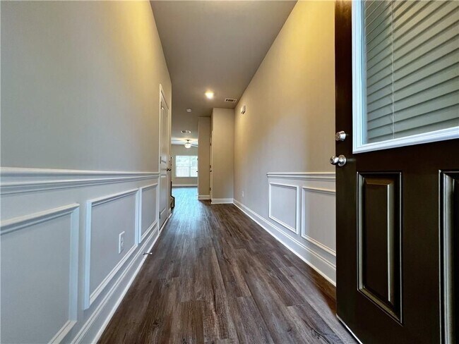 Foto del edificio - 500 Rockfern Ct