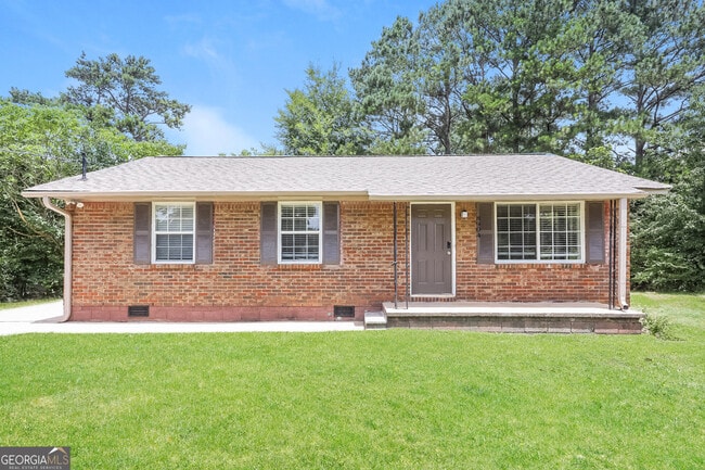 Building Photo - 8904 Channing Dr