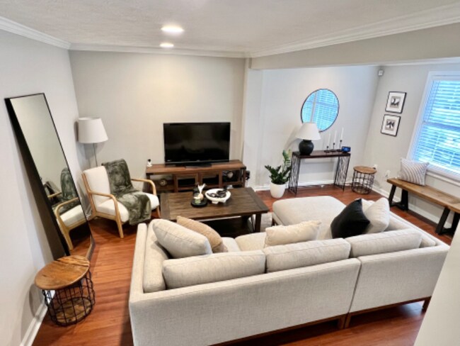 Foto del edificio - 7821 Edmunds Way