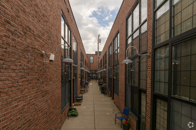 Foto del edificio - Ellicott Lofts