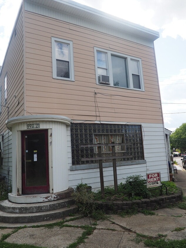 Foto principal - 9911 143rd Pl